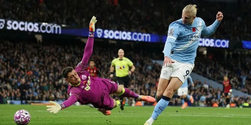 Giải bóng Anh diễn ra với nhiều trận đấu kịch tính